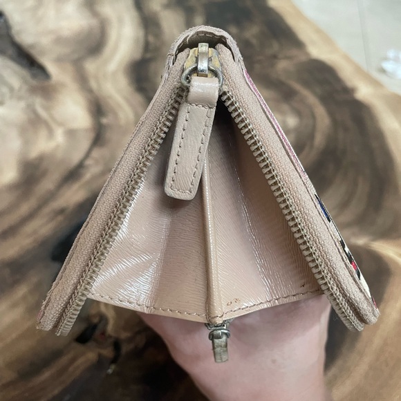 ❤️TRADED❤️Fendi zucca logo long zip organizer wallet pink blue black nude loved - Picture 8 of 16